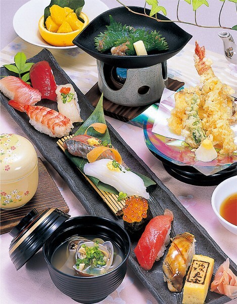 写真:鶴岡八幡宮