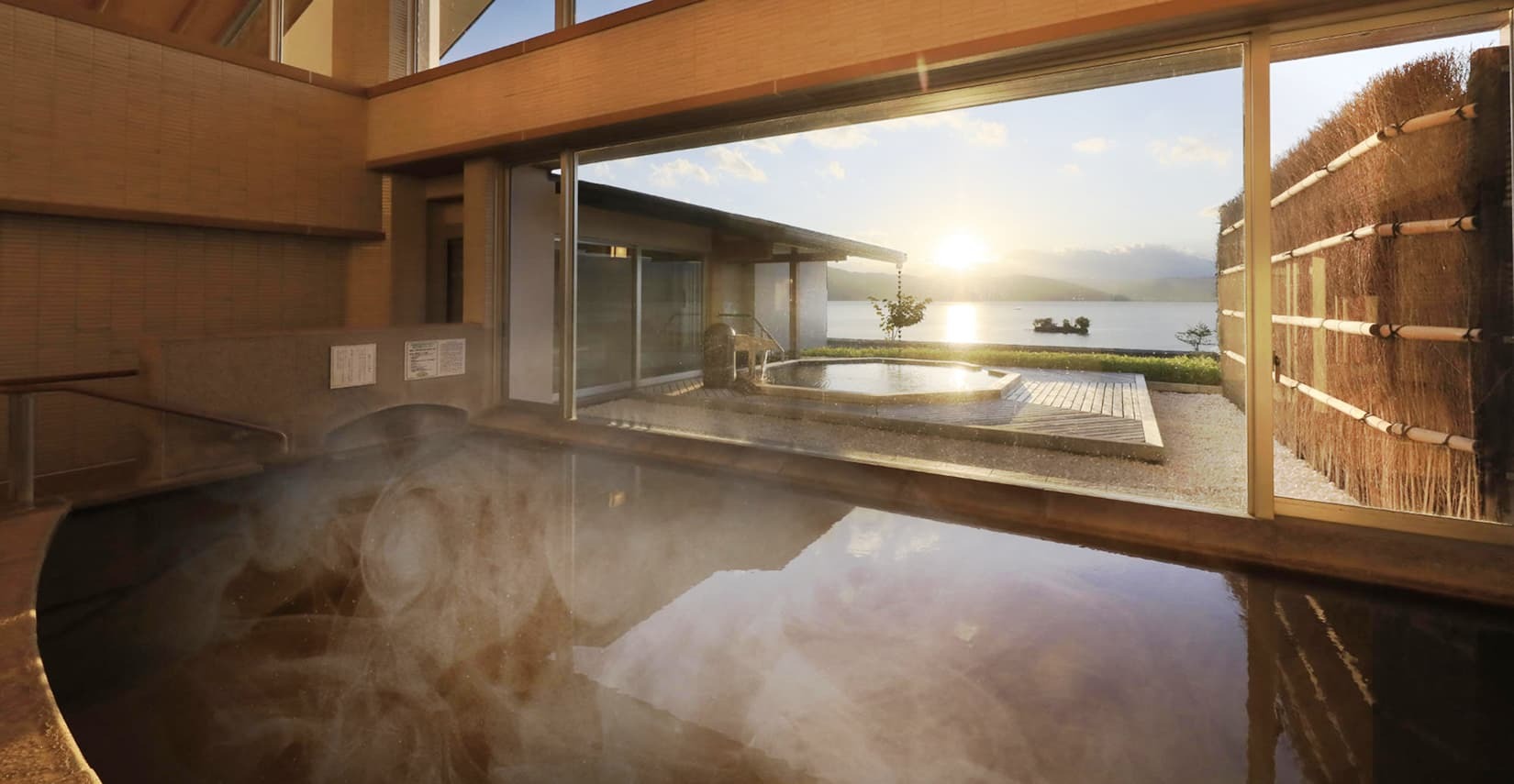 写真：鶴岡八幡宮