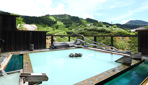 A．EXPO2025大阪・関西万博大阪１泊ツアー